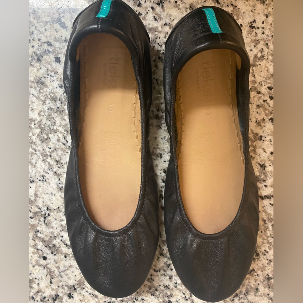 Matte Black Tieks